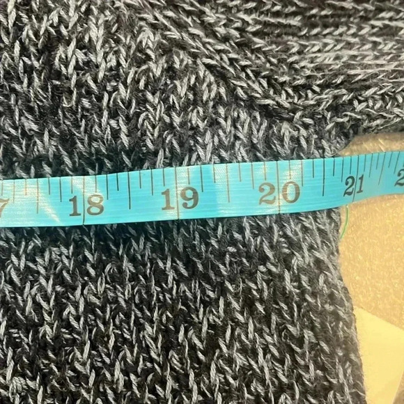 [L]Vintage Woolrich Blue chunky Knit  Cotton LS Cardigan - Picture 2 of 7